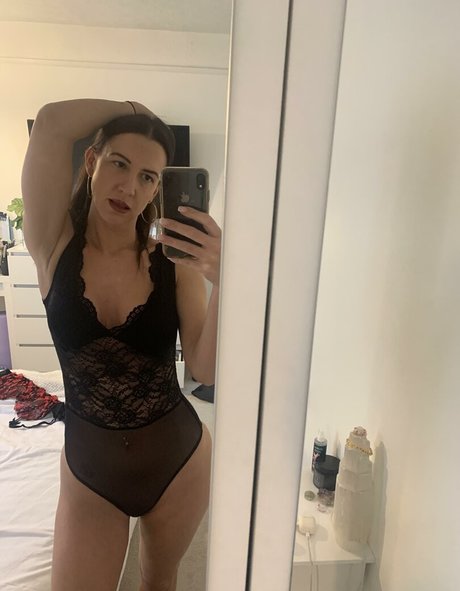 SexiestGilf pornographic star img