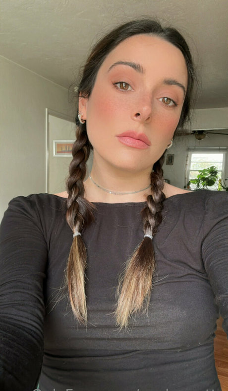 Sophia VIP model high quality photos