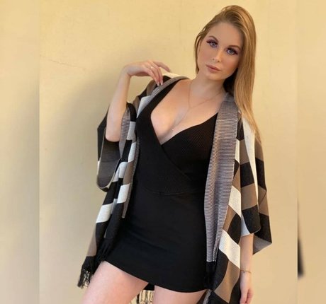 Paola Marchetto high quality actress img