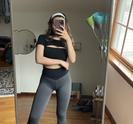 aaashleyk star erotic gallery