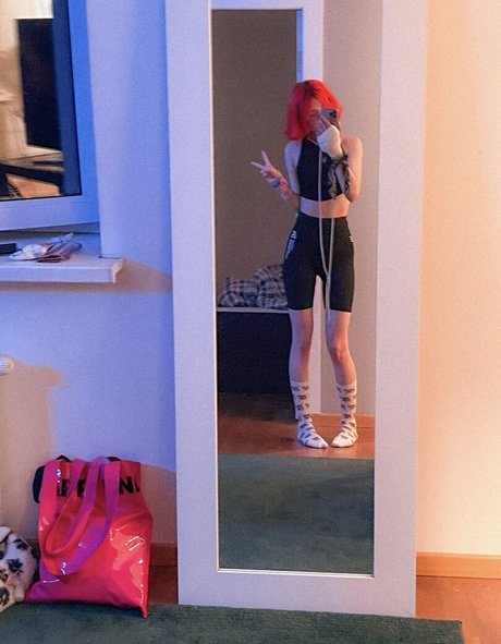 Flaffyx model high quality pics