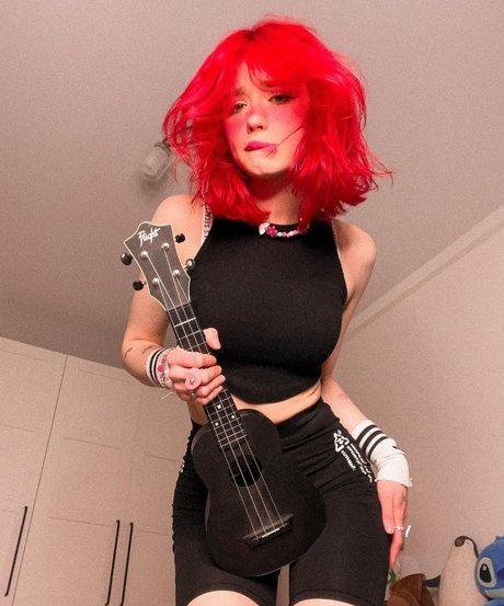 Flaffyx naked pornstar pics