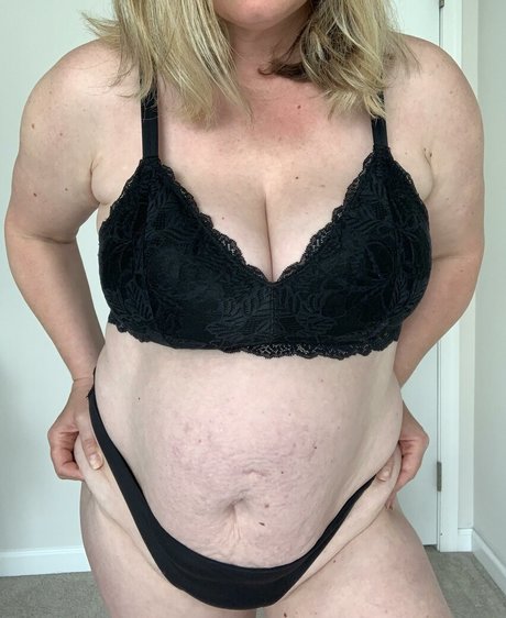 TheeJanessa perfect model images