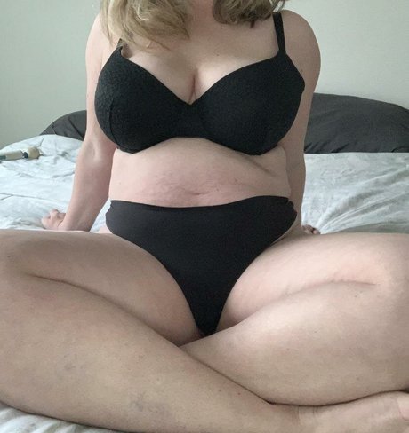 TheeJanessa xxx star photos