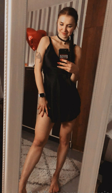 naskusia top model image