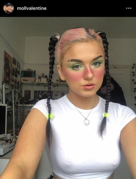 Moll Valentine high quality model galleries