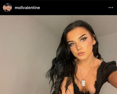 Moll Valentine sex star photo