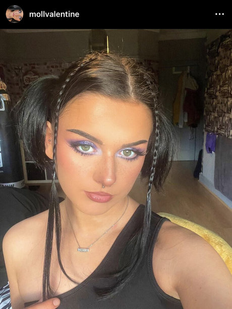 Moll Valentine star hd img