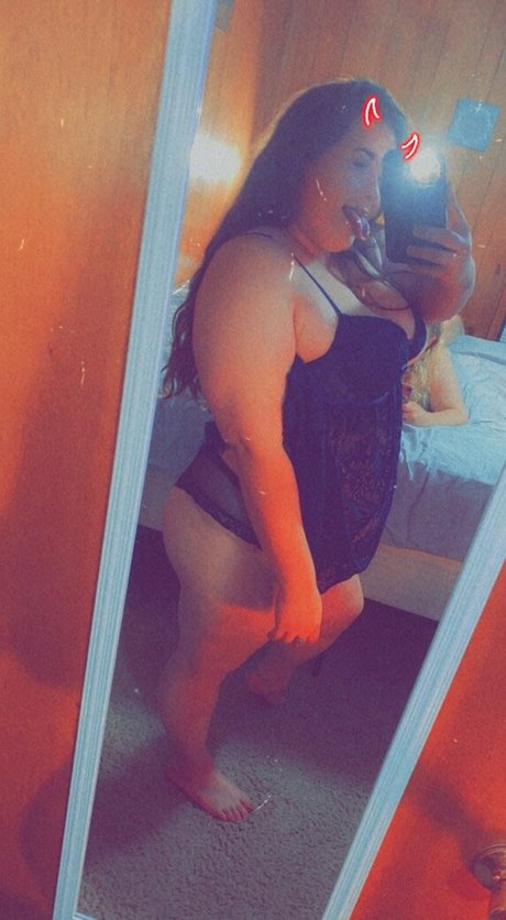 xolunalou free model gallery