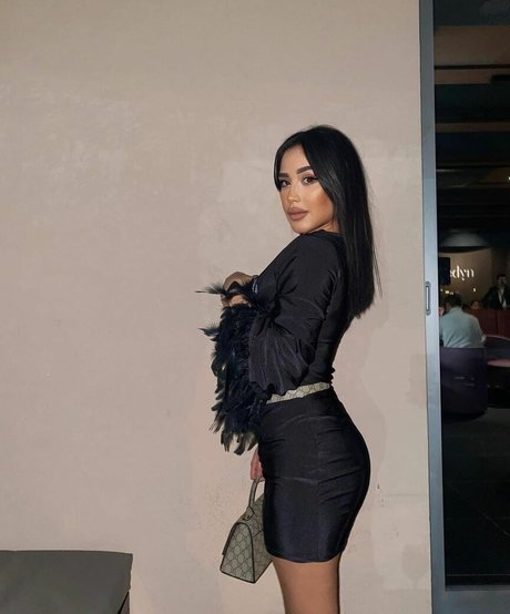 Rita Senatore sexy actress img