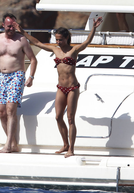 Alicia Vikander pornstar art pictures