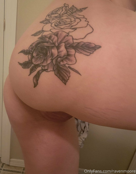 ravenmoore erotic pornstar galleries