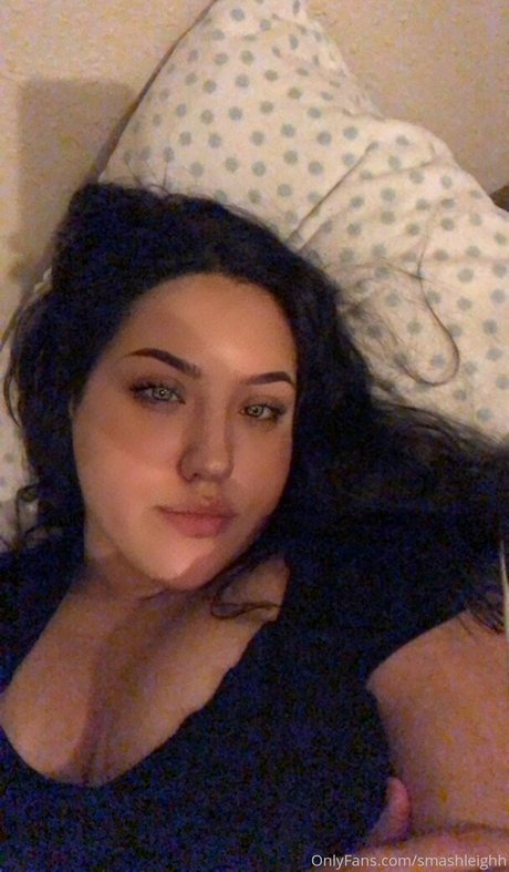smashleighh model naked pics