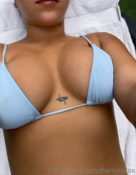 harrixoxox adult model photo