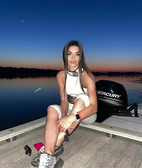 katarina popova sexy actress img