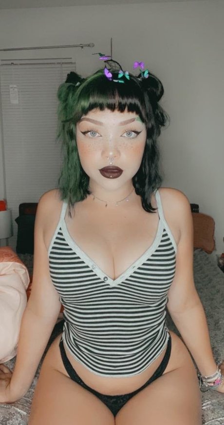 yourbaerae3 sex model photo