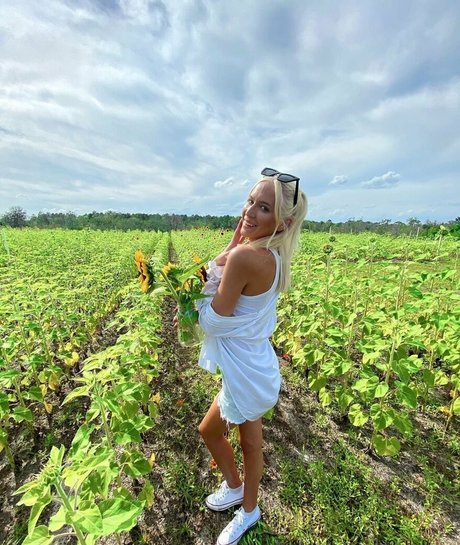 Madison Horacek xxx pornstar picture