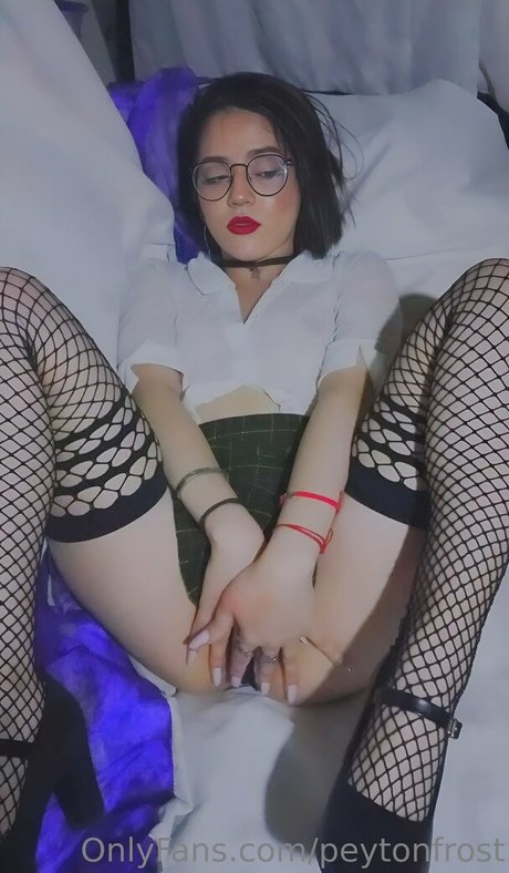 peytonfrost pornstar naked picture