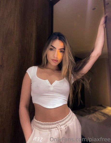 piaxfree pornstar hot img