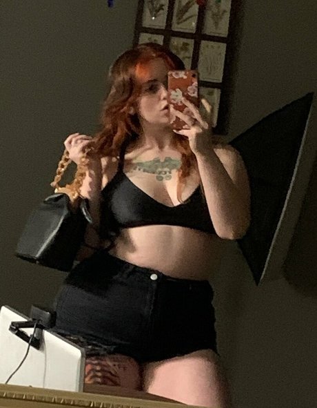 adora belly free pretty star gallery