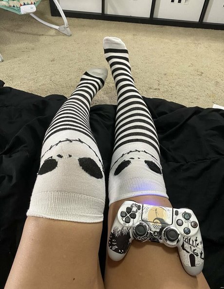 missmakaylacox star hot photos