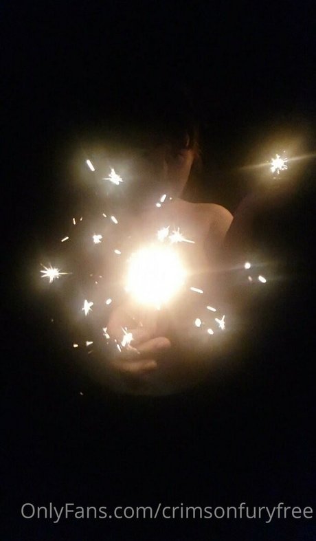 crimsonfuryfree sex model image