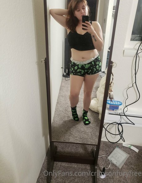 crimsonfuryfree hot model gallery