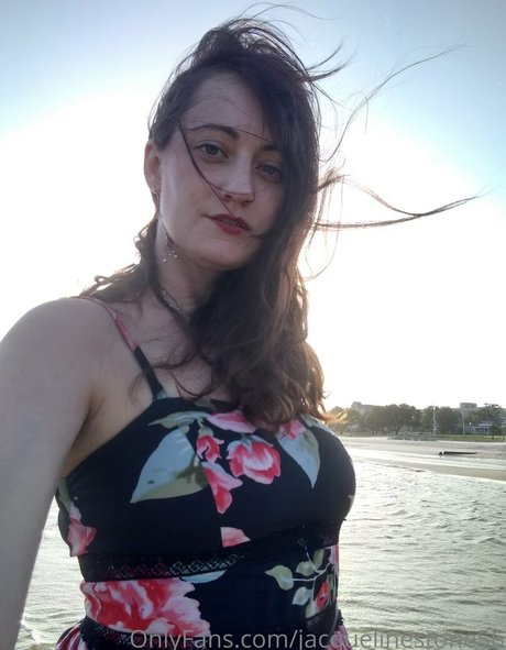 jacquelinestone56 star top image