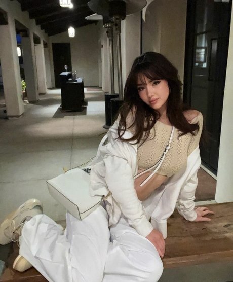 JenaUrf star porn photos