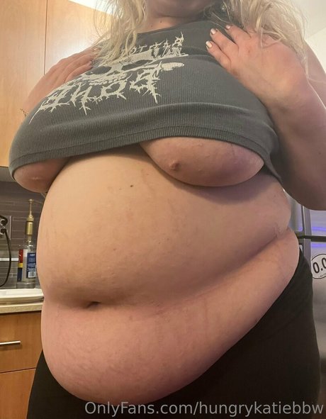 hungrykatiebbw pornographic star image