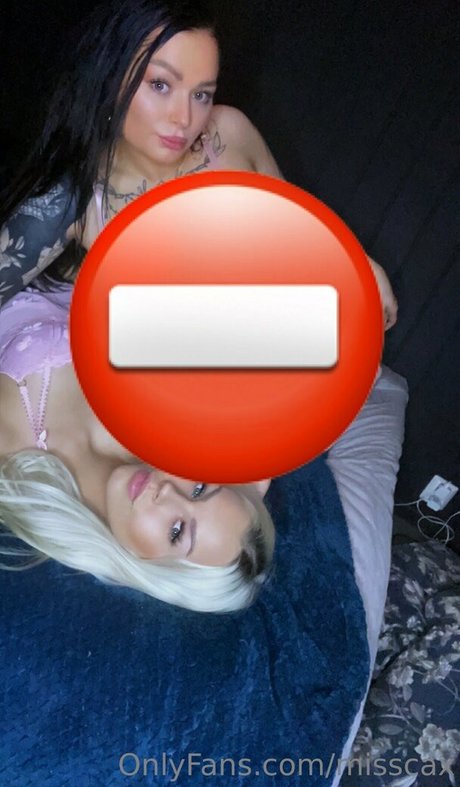 misscax star best photos