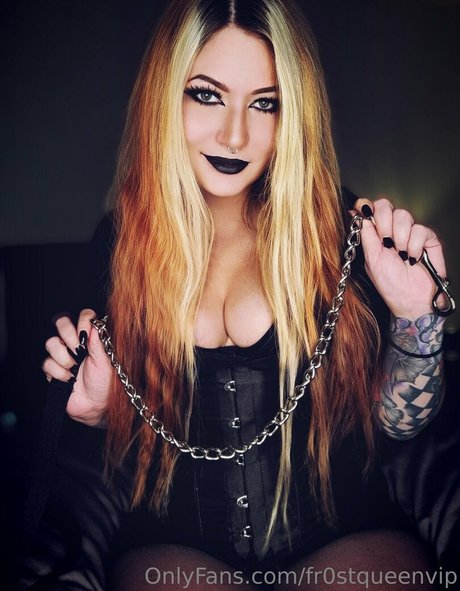 fr0stqueenvip Profile pic