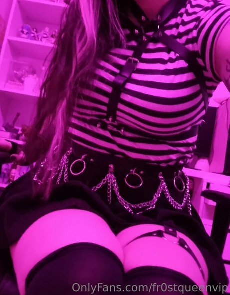 fr0stqueenvip beautiful pornstar img