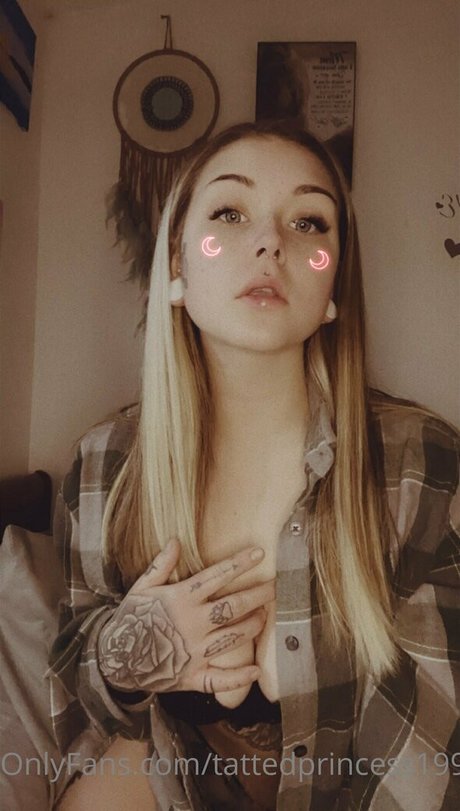 tattedprincess1998 pornstar art photo