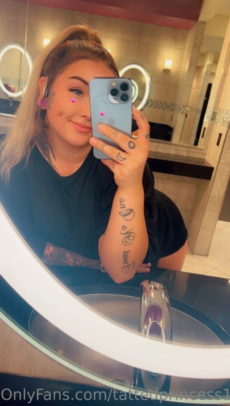 tattedprincess1998 pornographic model gallery