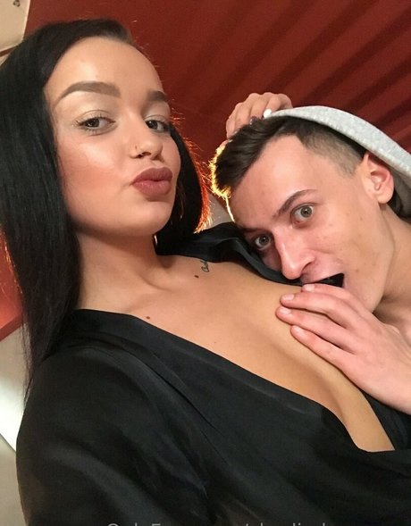 charliedeanporn star high quality pictures