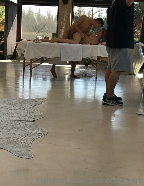 charliedeanporn free star photos