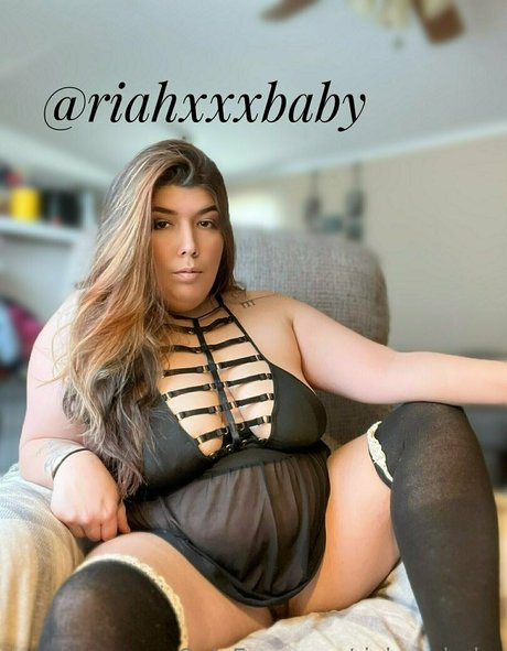 kissitpromos model high quality img