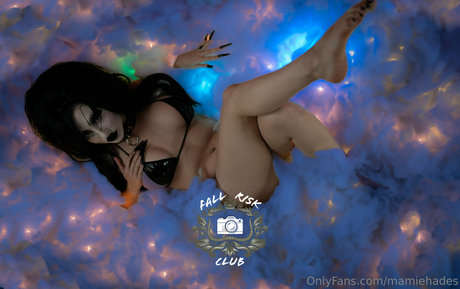 mamiehades erotic actress img