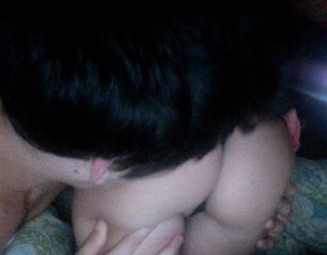 Britt Robertson naked actress photo