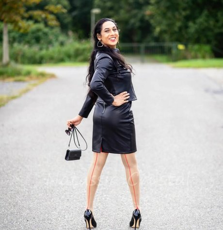 Natassia Crystal pornstar best picture