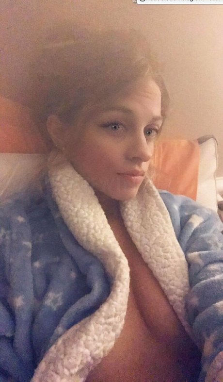 Kenzie Colvard adult model picture