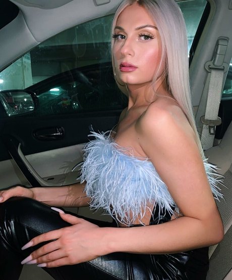 Tsmissmara porn actress picture