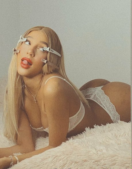 Alisha Kone star perfect archive