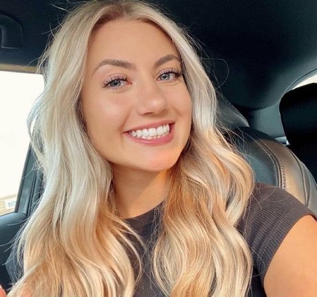 Tavia pornstar exclusive picture