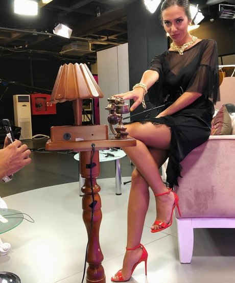 Asli Sevi nudes actress pics