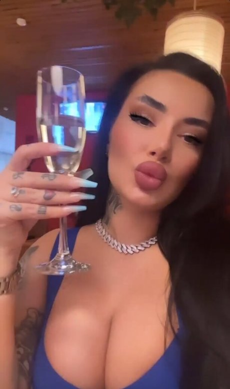 Kristina Karieva free actress pictures