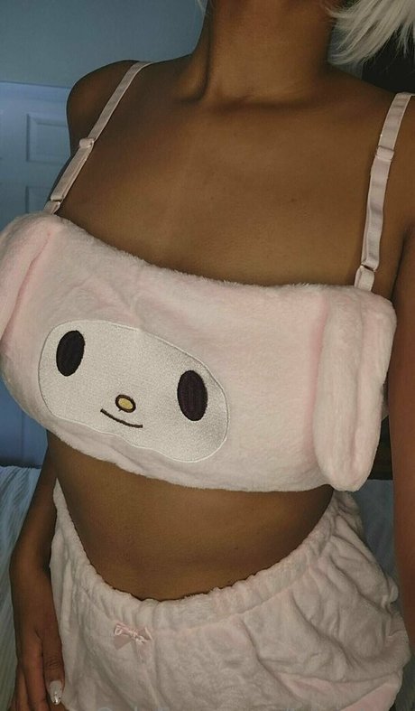 trixietrxx nudes model images