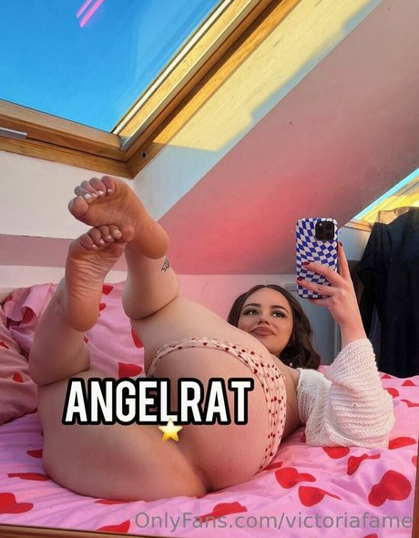 victoriafame xxx pornstar pictures