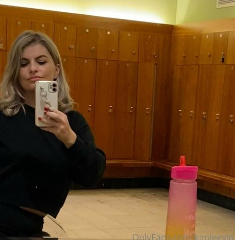 housewifekim pornstar free picture